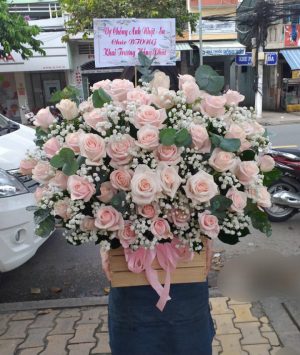 Giao Hoa Tận Nơi Tại Thị Trấn Cốc Pài, Xín Mần, Hà Giang