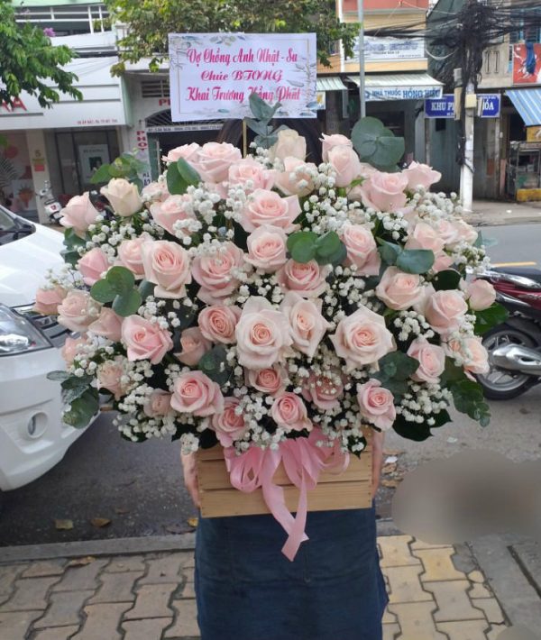 Giao Hoa Tận Nơi Tại Thị Trấn Cốc Pài, Xín Mần, Hà Giang